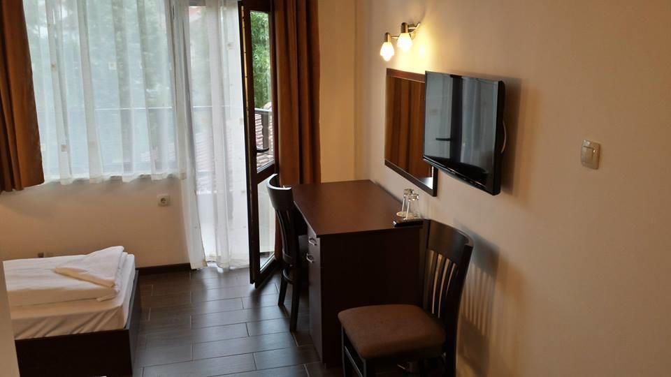 Hotel Kiprovets Chiprovtsi Екстер'єр фото